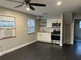 1537 Sutton Ave. - Photo 1 of 1