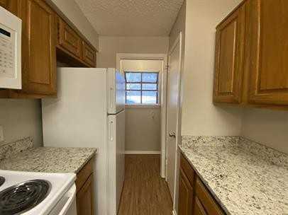 1445 Weiler Boulevard, Fort Worth, TX 76112 - Photo 6 of 50