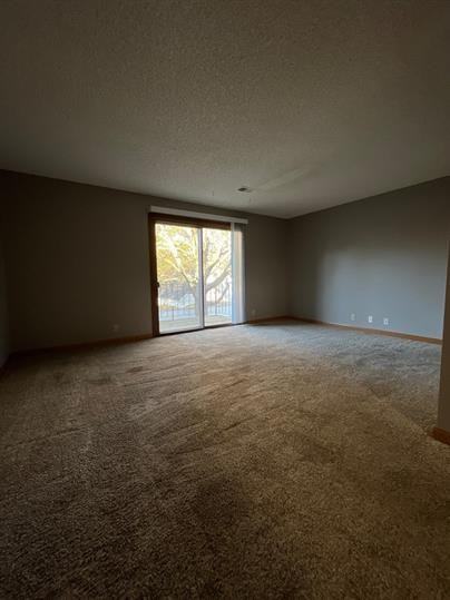 320 Lincoln (Seward) - Photo 3 of 9