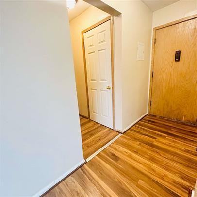 Fremont 3600 - Photo 5 of 33