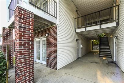 Edgewood Garden Apartments - Photo 2 of 4