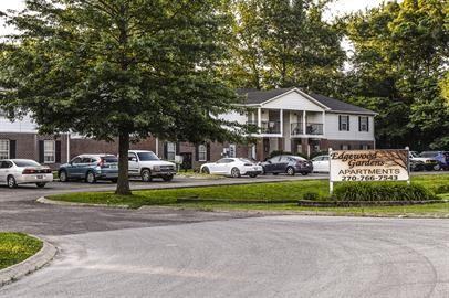 Edgewood Garden Apartments - Photo 4 of 4