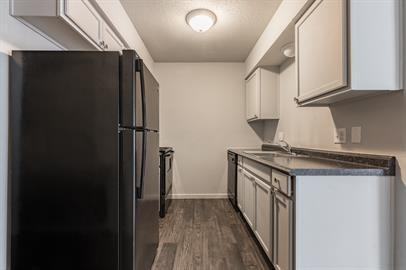 E Wayne St_900 - Photo 6 of 10