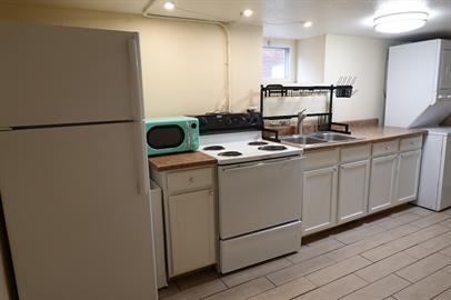 1433 Milwaukee Street (2)(8%/50%/$199)(SS)(SC) Taking over - Photo 2 of 16