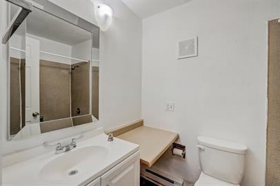 Beaverton Apartments 5800 & 5840 Southwest Erickson Avenue, Beaverton