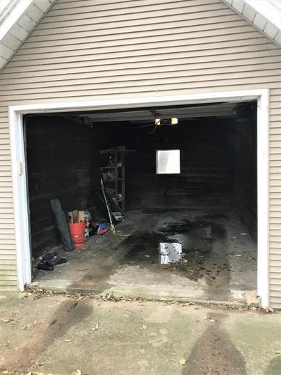 Garage available at - Photo 3 of 19