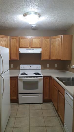 Landmark Square Apartments, Monticello - Photo 2 of 22