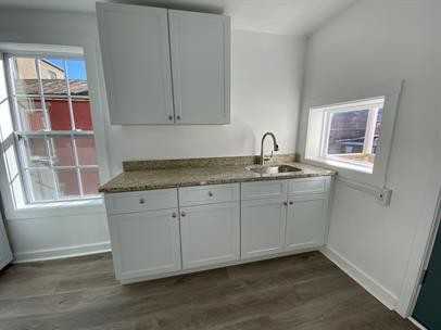 112 South Prince Street - Photo 7 of 14