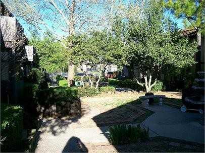 Club One & Aarons Courtyard - Photo 2 of 4