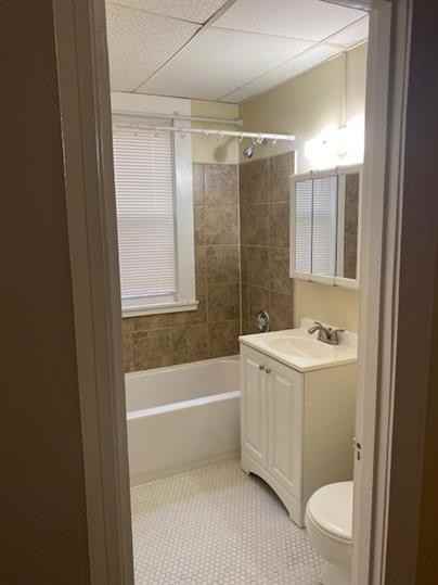 839 Farmington Avenue - Photo 4 of 6