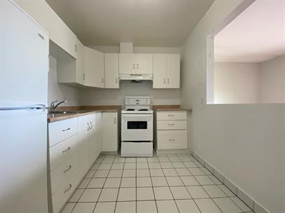 91 STEPHEN - Photo 2 of 12