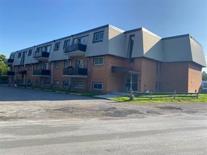 37 BENJAMIN - Photo 2 of 2