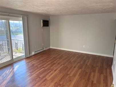 Maple Street Apartments - Photo 3 of 16