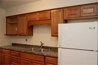 340 W Elm St - Photo 1 of 1