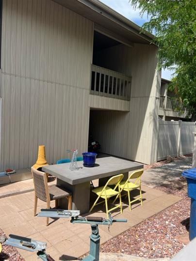 1055 W Bloomington Dr - BH - Photo 2 of 30