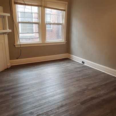 1316-1318 Woods Run Avenue - Photo 2 of 7