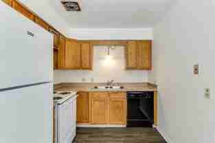 718 Colonial Manor Road - Photo 1 of 1