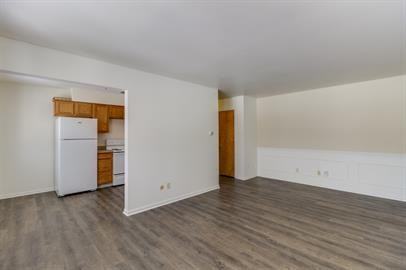 718 Colonial Manor Road - Photo 5 of 16