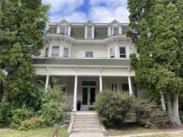 featured image of 101 S Almon St