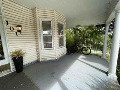 Second Empire - Photo 4 of 32