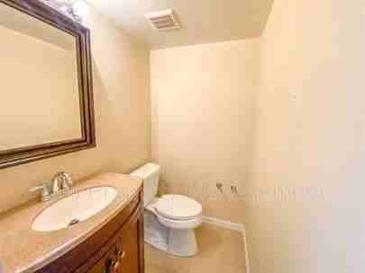 Cherry Oaks APT - Photo 2 of 18