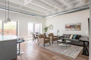 featured image of 6700 W North Ave