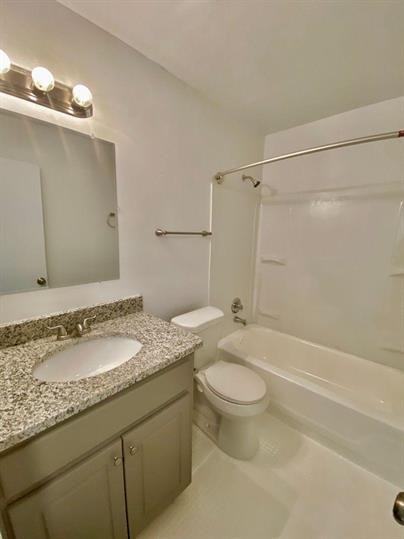 Howard Street - Photo 4 of 27