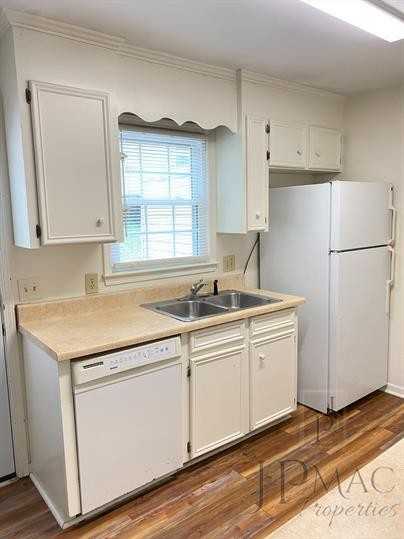 107 Rainbow Circle - Photo 4 of 9