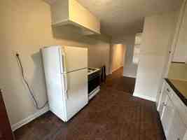 featured image of 4402 Roseland St