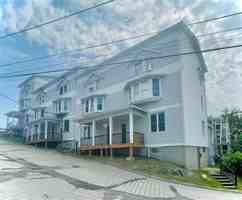 featured image of 52 38-52 Pearl Street