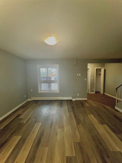 ROWAT ST. 17 - Photo 3 of 10