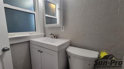 138 Botefuhr Avenue - Photo 2 of 6
