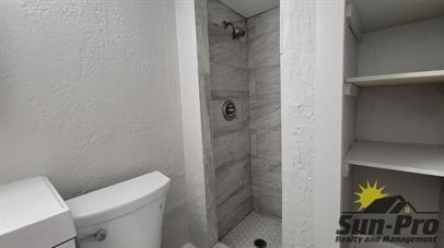 138 Botefuhr Avenue - Photo 3 of 6