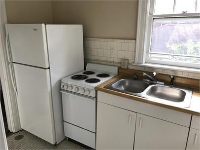 820 11th Avenue, Huntington, WV  25701 - Photo 5 of 50