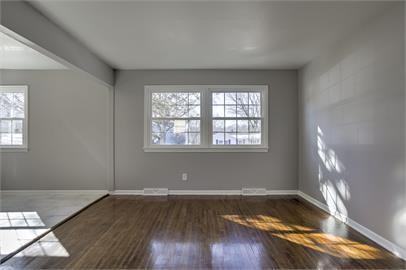 6628 Pratt St. - Photo 7 of 50