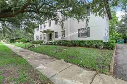 Odette Herschel - Photo 2 of 23