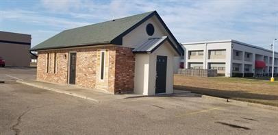 202 West Central Texas Expressway - Photo 2 of 8