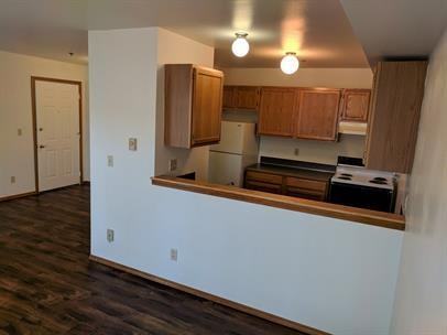 Millwood Park Apartments - Photo 3 of 9