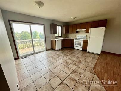 Allendale Duplexes - Photo 2 of 16