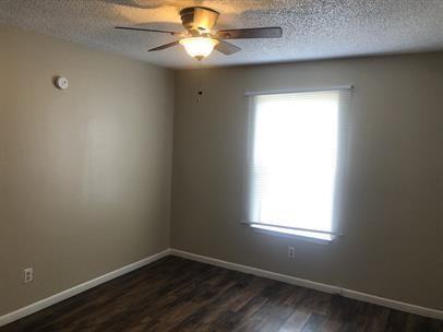 139 Elm Street - Photo 4 of 10