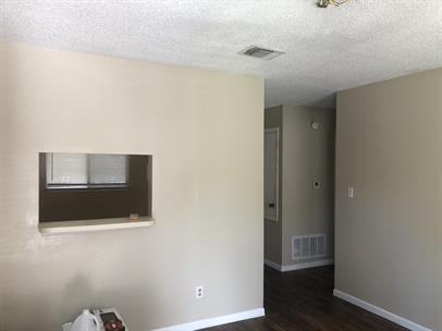 139 Elm Street - Photo 5 of 10