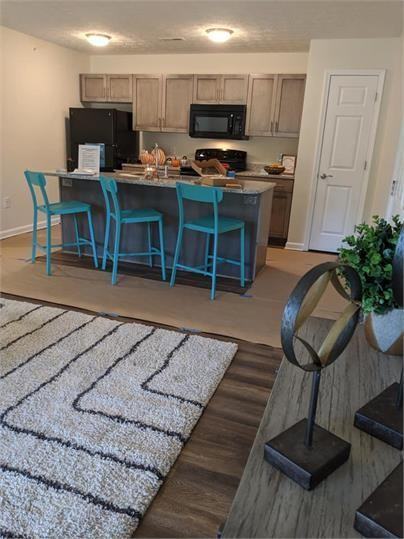 Creekside Crossings Apartments - Photo 7 of 50