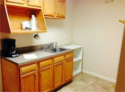 Cane Run Building - Photo 3 of 10