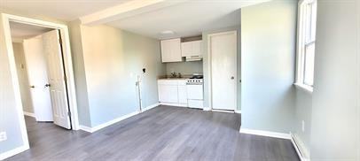 11825 Beechwood Street - Photo 2 of 8