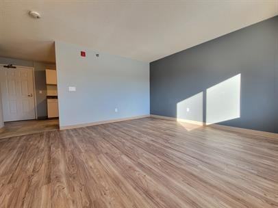 Riverview - Photo 3 of 50