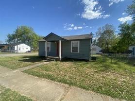 2104 Savannah Street - Photo 1 of 1