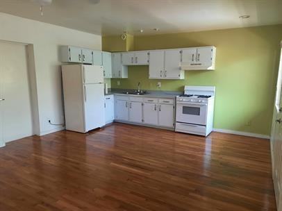 Space on 6th - Photo 2 of 7