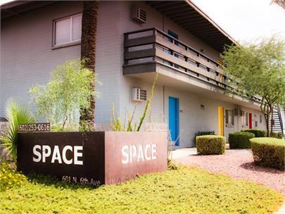 Space on 6th - Photo 4 of 7