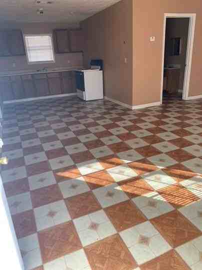 LAKEFRONT RENTALS ~ DUPLEXES - Photo 7 of 30