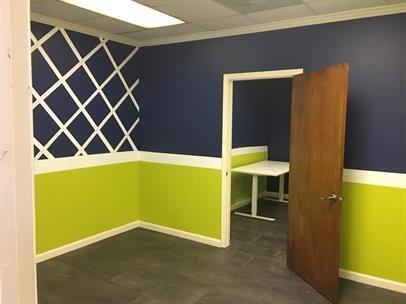 5780 Fairburn Road - Photo 5 of 15